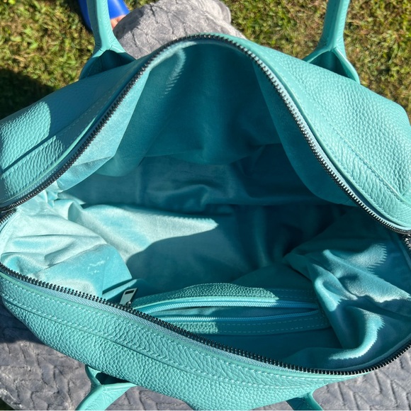 BECK Bags - HAYES in AUDREY Tiffany Blue - GENIUNE LEATHER - RETIRED color! - Picture 7 of 12